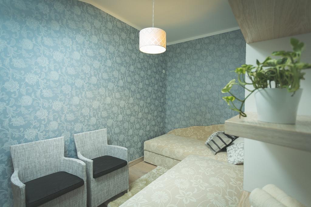 Arina Guest Apartment Kuressaare Habitación foto